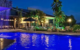 Hotel Tres Palmeiras